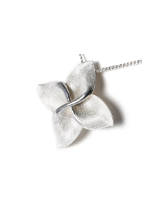 Ciondolo porta ceneri in argento (925)