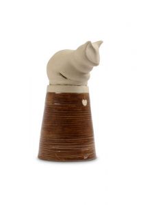 Urna per gatti in ceramica fatta a mano con cuoricino – marrone