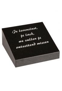 Pietra commemorativa