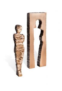 Scultura funeraria Cubo, femminile – decorazione tombale – 3D, a terreno, con perni di sotto