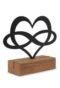 Scultura commemorativa con scomparto per ceneri "Cuore con simbolo dell'infinito"