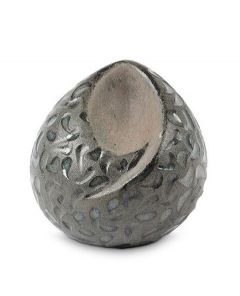 Mini urna cineraria artigianale a forma di goccia in ceramica verde ‘Ohm’