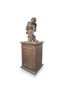 Urna cineraria con angelo ‘Angelo del Ricordo’ su colonna in diversi colori